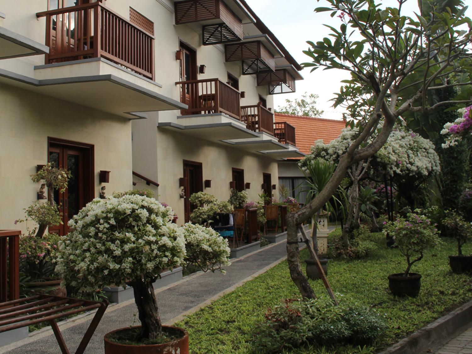 Respati Beach Hotel Sanur Exterior foto