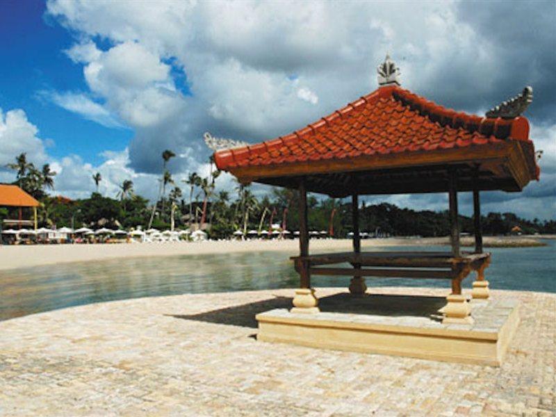 Respati Beach Hotel Sanur Exterior foto